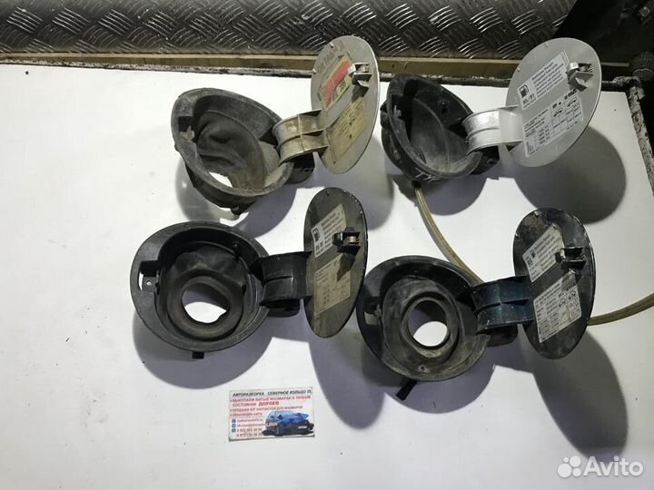 Лючок бензобака Шкода Октавия Тур Octavia Tour