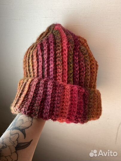Шапка вязаная ручная работа