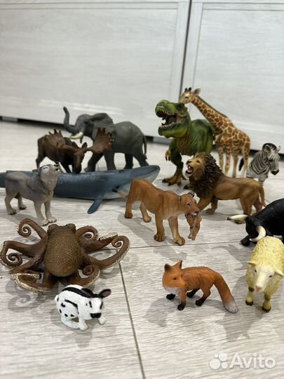 Фигурки животных papo, schleich, collecta