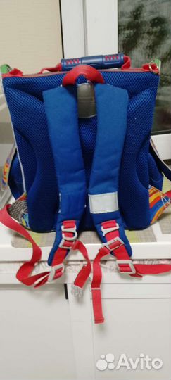 Школьный рюкзак