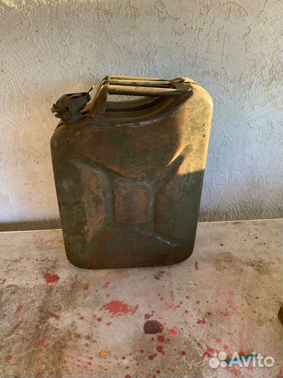 Канистра металлическая 20 литров