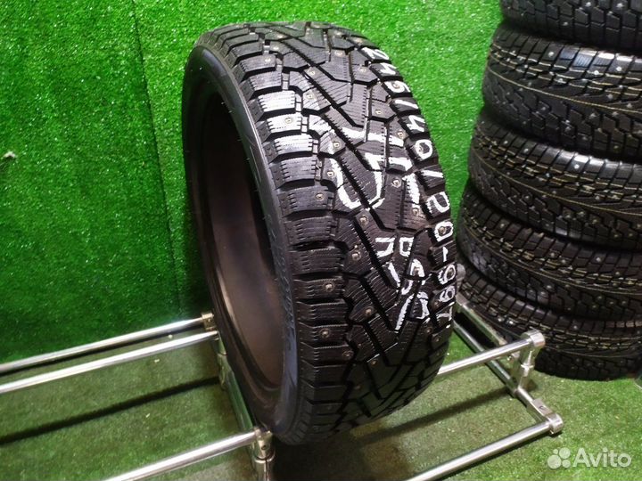 Pirelli Ice Zero 245/40 R20 99T