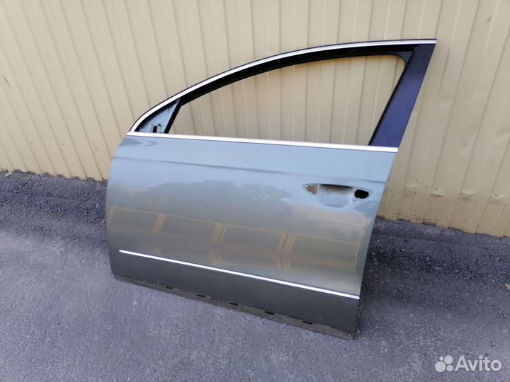 Дверь водительская VW Passat B6