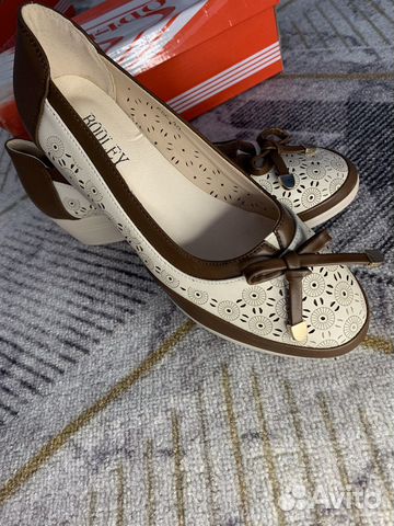 Туфли и сабо новые