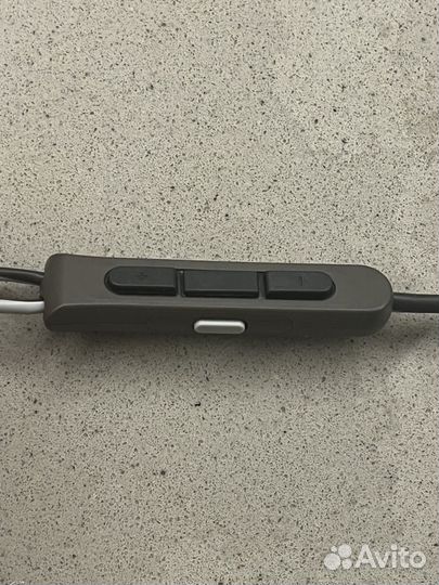 Наушники с активным шумоподавлением Bose