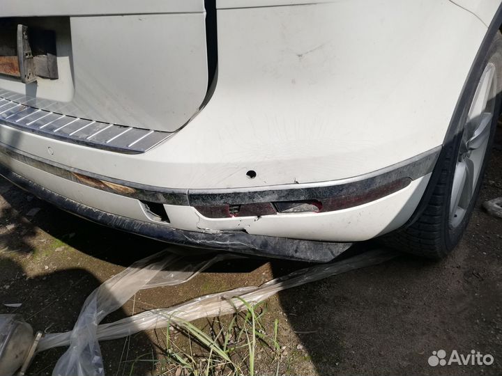 Задний бампер touareg