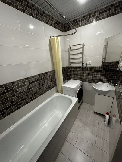 2-к. квартира, 60 м², 14/25 эт.