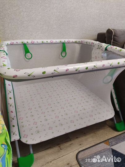 Манеж детский складной