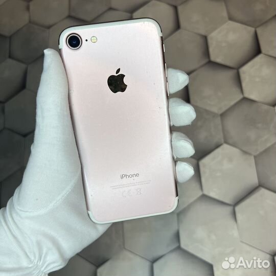 iPhone 7, 128 ГБ