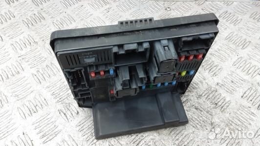 Блок предохранителей nissan qashqai J10 +2 (3UK12M