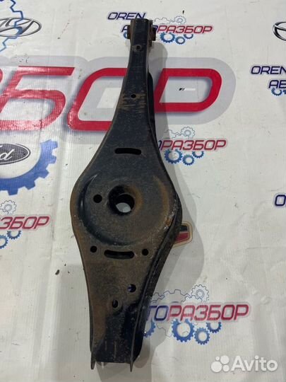 Рычаг подвески нижний задний правый Skoda Octavia