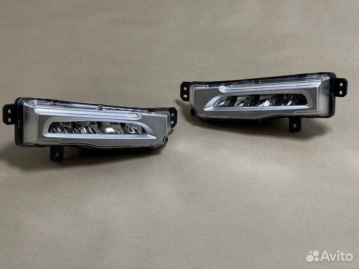 Туманки ходовые огни BMW X5 X6 X7 G05 G06 G07