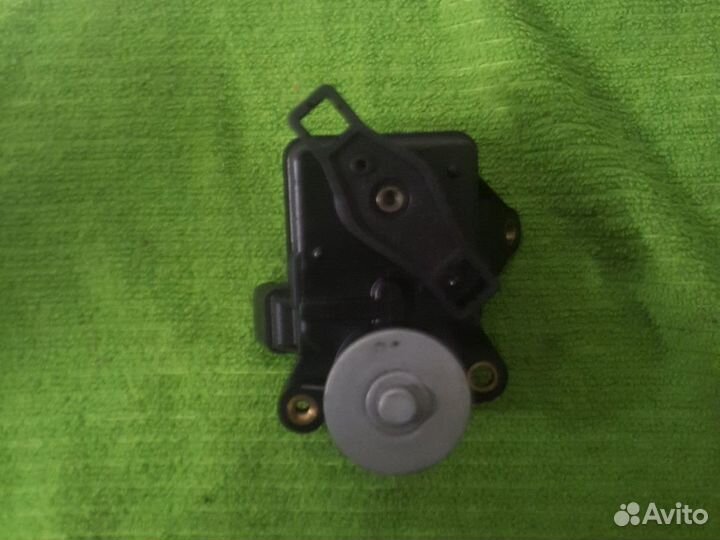 Сервопривод заслонками впускного коллектора