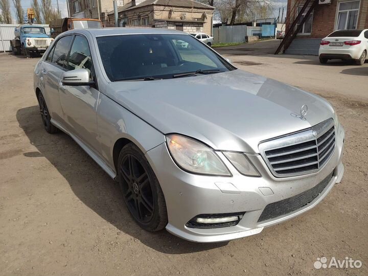 Разбор Mercedes E200 W212 дорестайлинг
