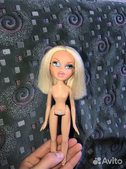 Кукла Bratz cloe pampered petz