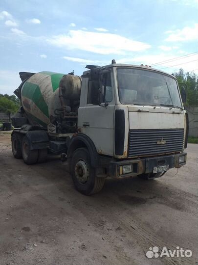 Автобетоносмеситель МАЗ 63035, 2008