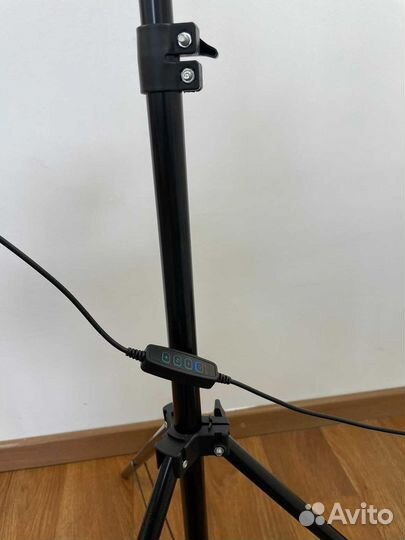 Кольцевая лампа 36 см