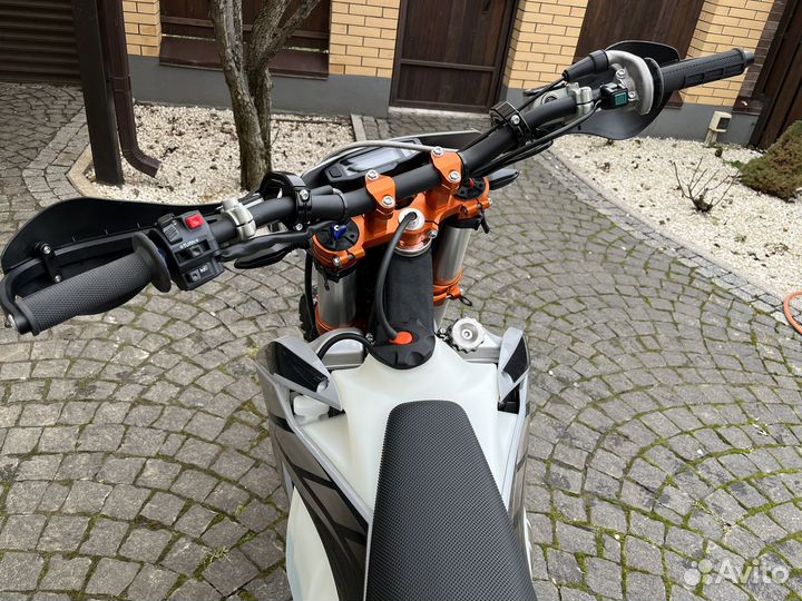 Lextra 300 2t (GR8) новый