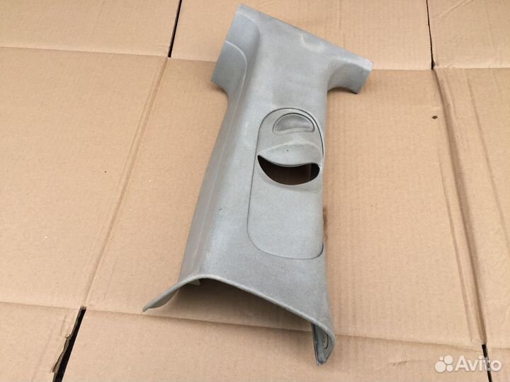 Облицовка стойки левая 98ABA24583 Ford Focus 1