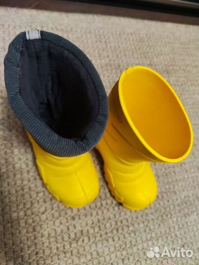 Резиновые сапоги