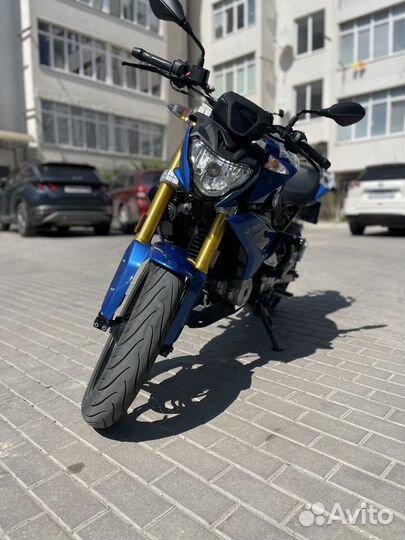 BMW G310R