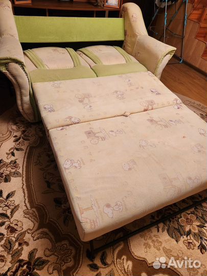 Диван раскладной бу,в нормальном состоянии