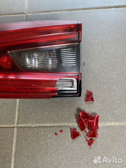 Фонарь задний правый Nissan Qashqai J11