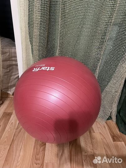 Гимнастический мяч фитбол