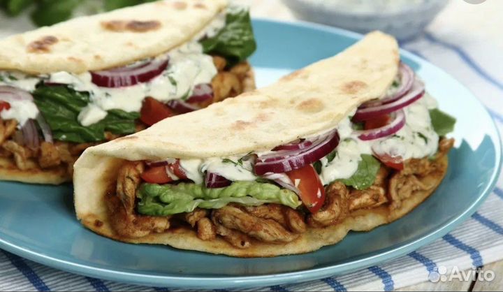 Гирос Сувлаки Пита