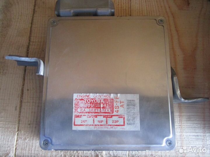 Блок управлением двигателя Toyota 4S-FE