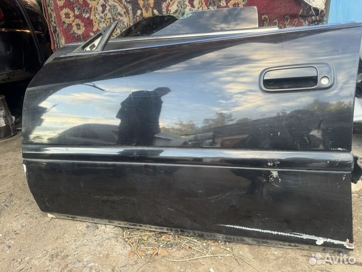 Дверь чайзер 100