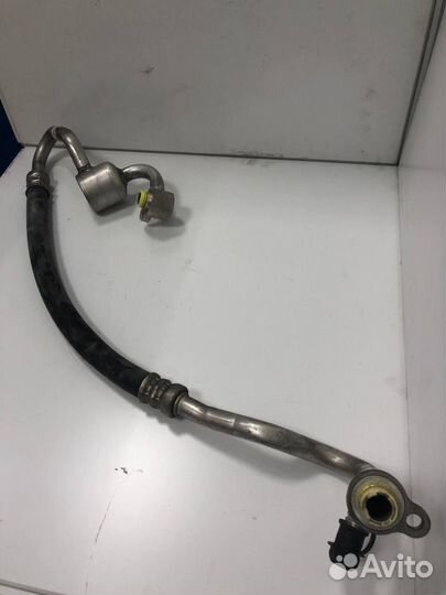 Трубка кондиционера Volvo 31404334