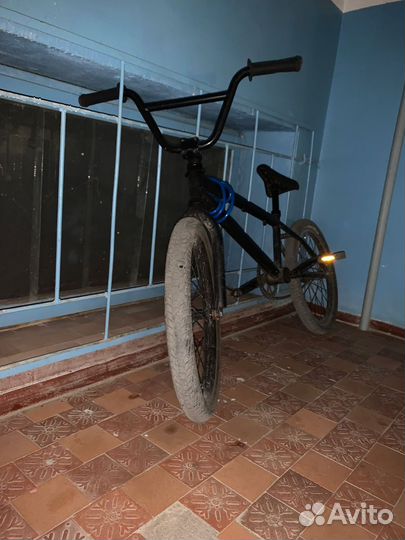 Трюковой велосипед бмх