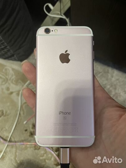 iPhone 6S, 16 ГБ