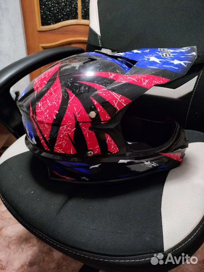 Красивый шлем