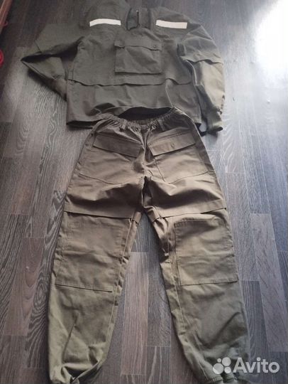 Костюмы защитные