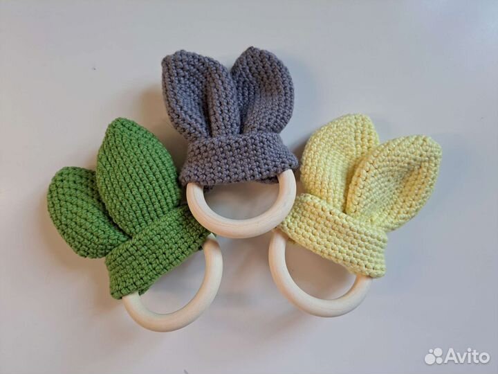 Прорезыватели грызунки. Вязаные погремушки