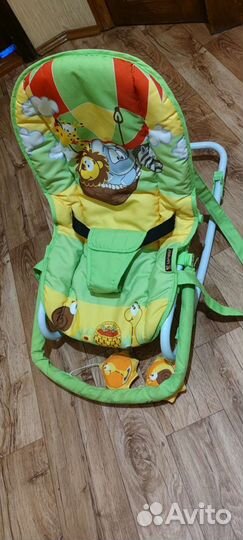 Шезлонг детский