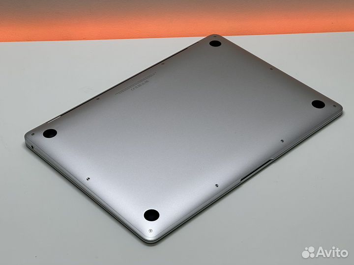 MacBook Air 13 Retina i5/16/256