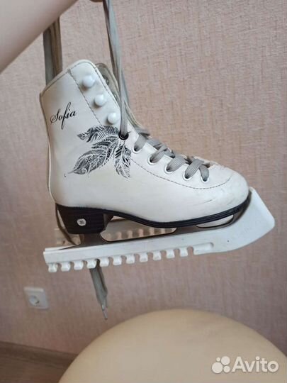 Коньки фигурные 30 размер
