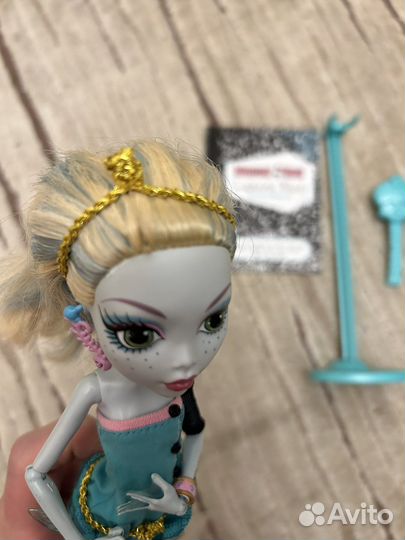 Кукла Монстер Хай Лагуна выпускница