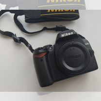 Зеркальный фотоаппарат Nikon D 40 (пробег 3842 )