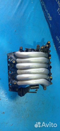 Коллектор впускной Audi A6C5 седан ALG 1999