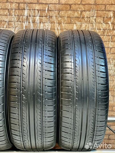 Kumho Solus KH17 215/50 R17