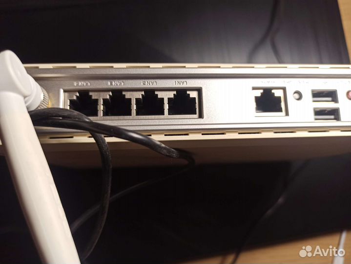 Wifi роутер Asus WL-500g Premium