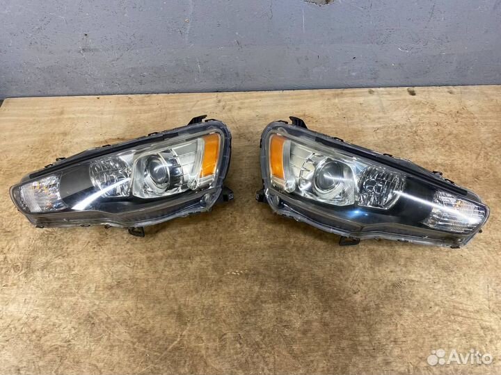Фара Mitsubishi Lancer 10 ксенон комплект