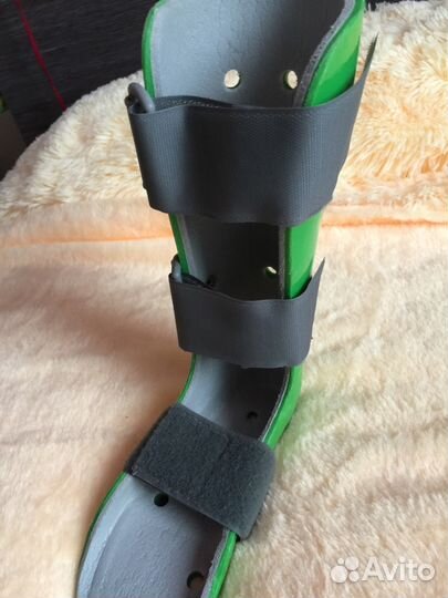 Тутор на всю ногу разъемный безнагрузочный,пересыл