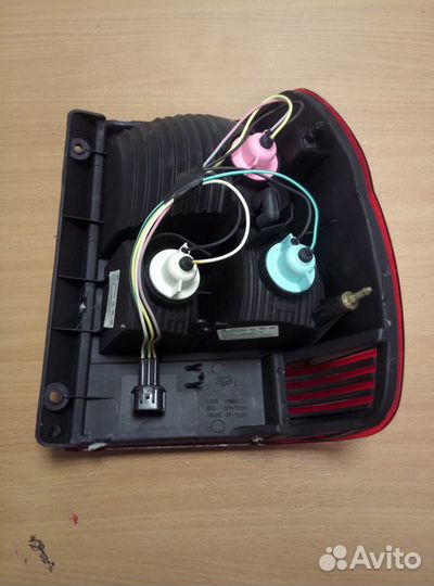 Фонарь левый Mitsubishi Pajero Pinin 98-05