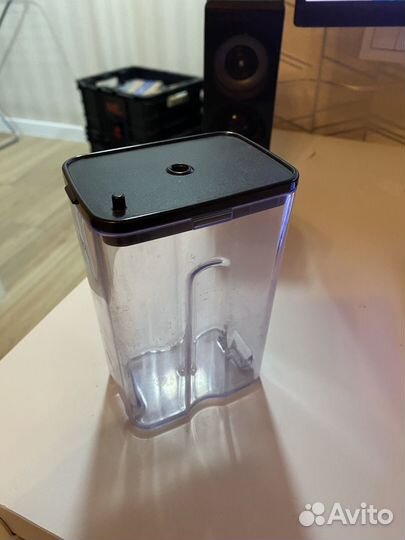 Молочник, ёмкость для молока для кофемашины