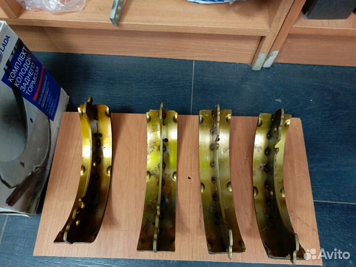 Тормозные колодки задние ваз